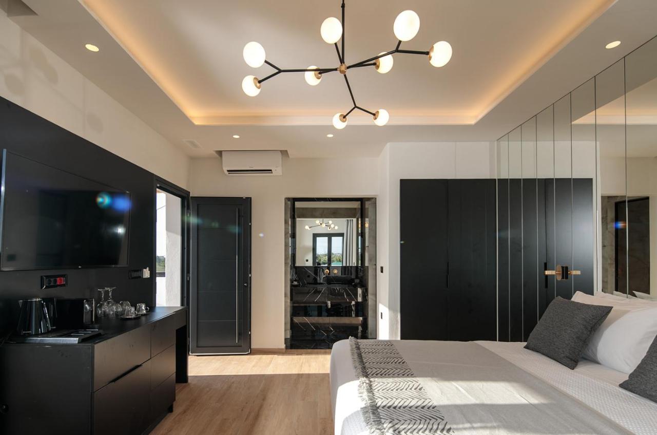 Iphimedeia Luxury Hotel & Suites Naxos City Exterior foto