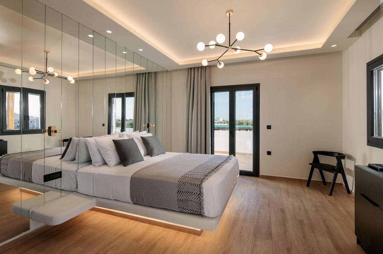 Iphimedeia Luxury Hotel & Suites Naxos City Exterior foto
