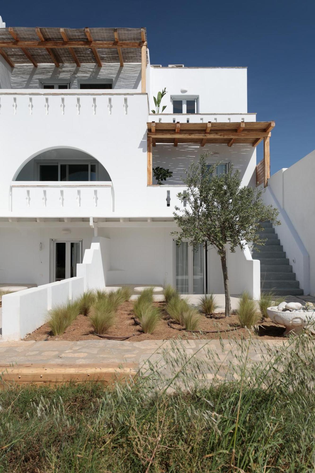 Iphimedeia Luxury Hotel & Suites Naxos City Exterior foto