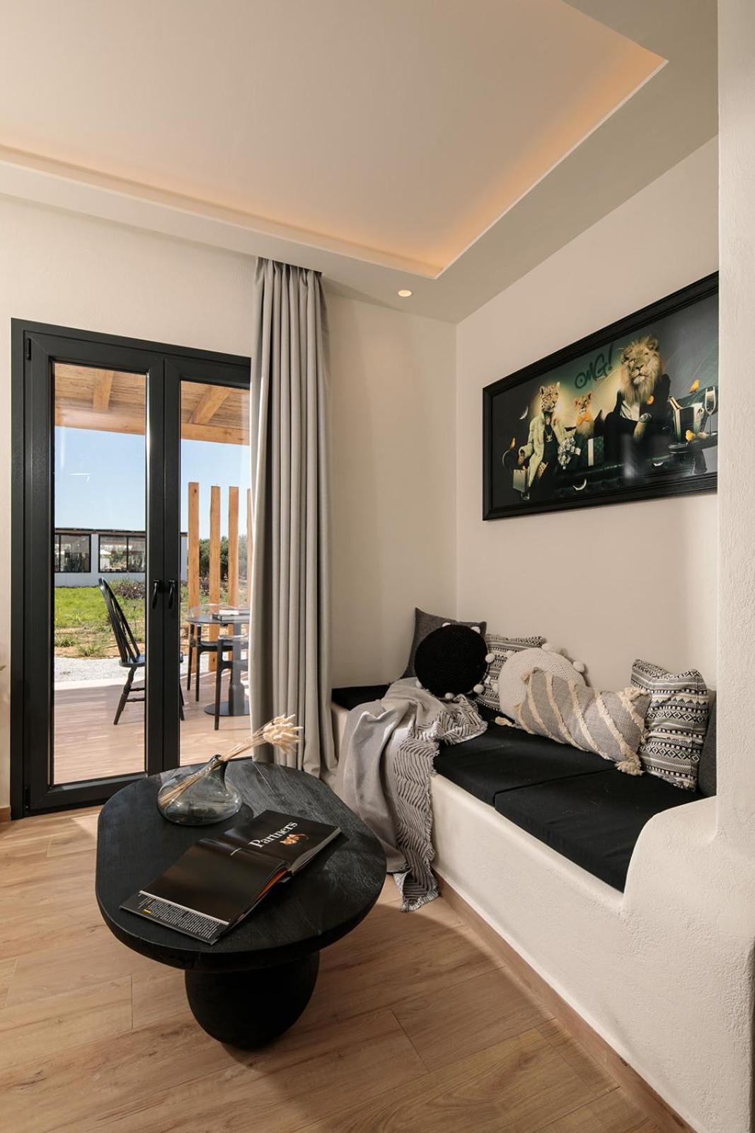 Iphimedeia Luxury Hotel & Suites Naxos City Exterior foto